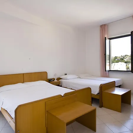 Hotel Vittoria 3*