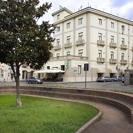 Hotel Vittoria 3*