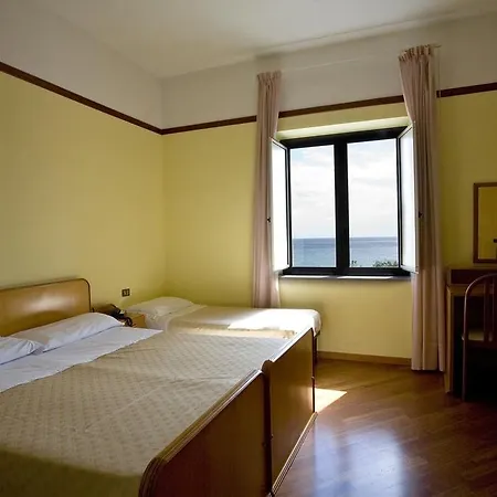 Hotel Vittoria Sapri